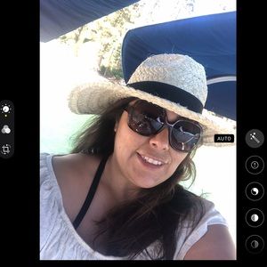 Meet your Posher, Christina